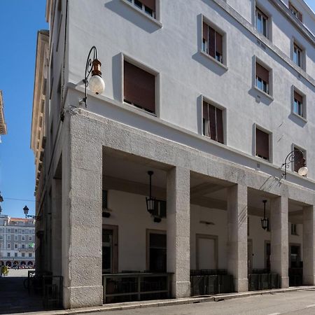Vis A Vis Apartments Trieste Dış mekan fotoğraf